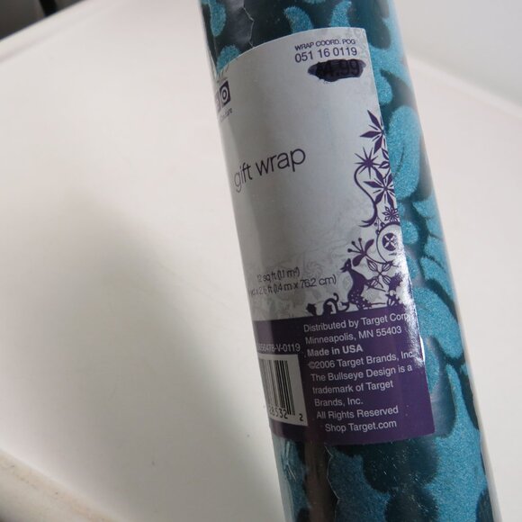 Vintage Turquoise Damask Flocked Wrapping Paper from Target 2006 12 sq feet - Picture 12 of 13